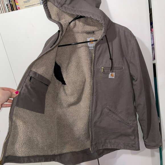 Carhartt Women's Sherpa Lined Sandstone Sierra Jacket in Taupe Gray - Picture 5 of 17